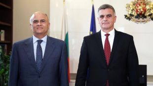 Министър председателят Стефан Янев се срещна с посланика на Гърция Димитрис