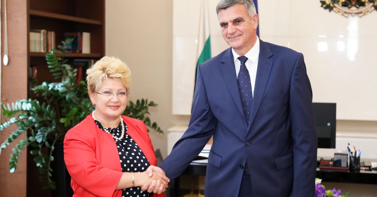 Премиерът Стефан Янев проведе среща с посланика на Румъния Бръндуша