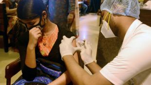 Индия задейства днес програма за безплатна ваксинация срещу коронавируса на