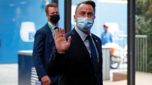 Премиерът на Люксембург е с положителна проба за коронавирус след