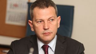 Министърът на транспорта информационните технологии и съобщенията Георги Тодоров изпрати