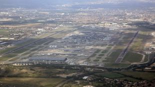 Инцидент на лондонското летище Хийтроу Самолет на Бритиш Еъруейс се