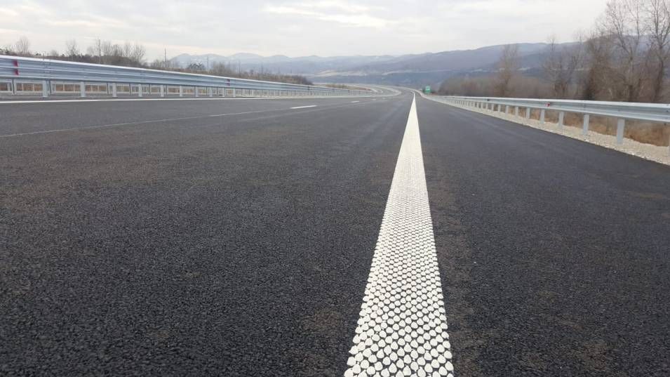 Паднала вишка затвори магистрала Марица край Хасково - Харманли в