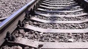 Бързият влак от София за Варна удари кола неправомерно пресичаща