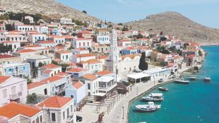 Приходите от туризъм в Гърция са се увеличили със 72%