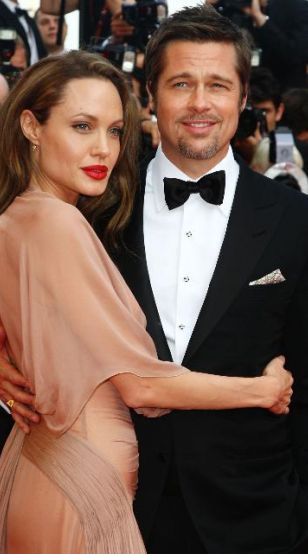 Анджелина Джоли обвини Брад Пит за домашно насилие