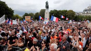 Френският парламент одобри плана на МакронГермания също не изключва ограниченияПариж