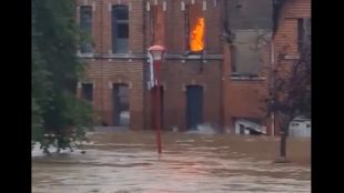 По време на катастрофалните наводнения в белгийския град Лиеж се