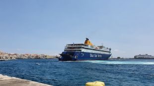Нови правила за пътуване с ферибот до гръцките острови влизат