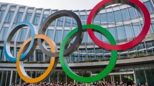 Градът домакин на Олимпийските игри Токио въведе днес ново извънредно