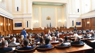 Демократична България надделява в междупартийните пазарлъциОт ДБ настояват да бъде