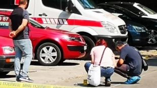 Румънци открили трупа на паркинг Открити са следи от влаченеТруп на
