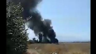 Голям пожар бушува край Кремиковци Гори нерегламентирано сметище край града Няма