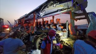 Тежък пътен инцидент в Турция Шестима загинаха а над 35