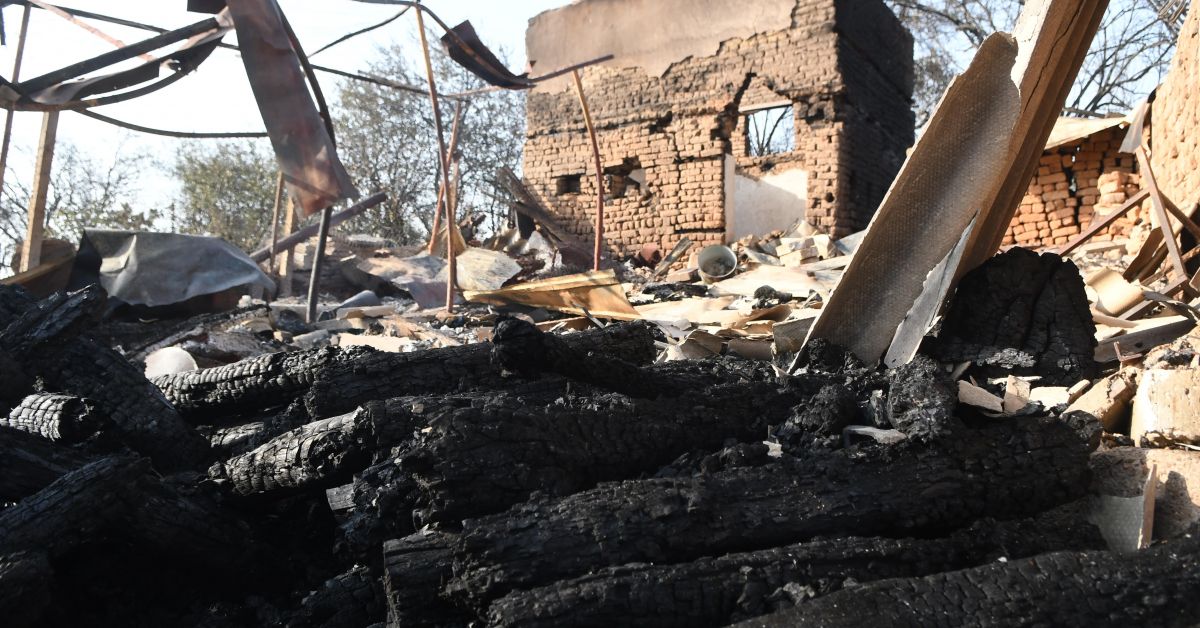 Обявяват частично бедствено положение Локализирани пожарите в селата Старосел и