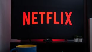 Съобщава се че Netflix е загубил 200 000 абонати през