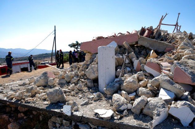 Сеизмичната дейност в района на остров Крит продължава, съобщават гръцките