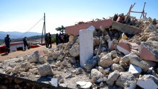 Сеизмичната дейност в района на остров Крит продължава съобщават гръцките