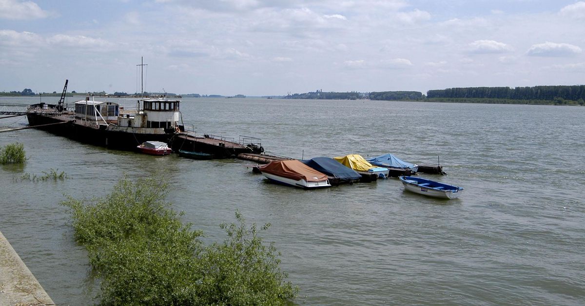 Нивото на река Дунав в общия българо-румънски участък е спаднало