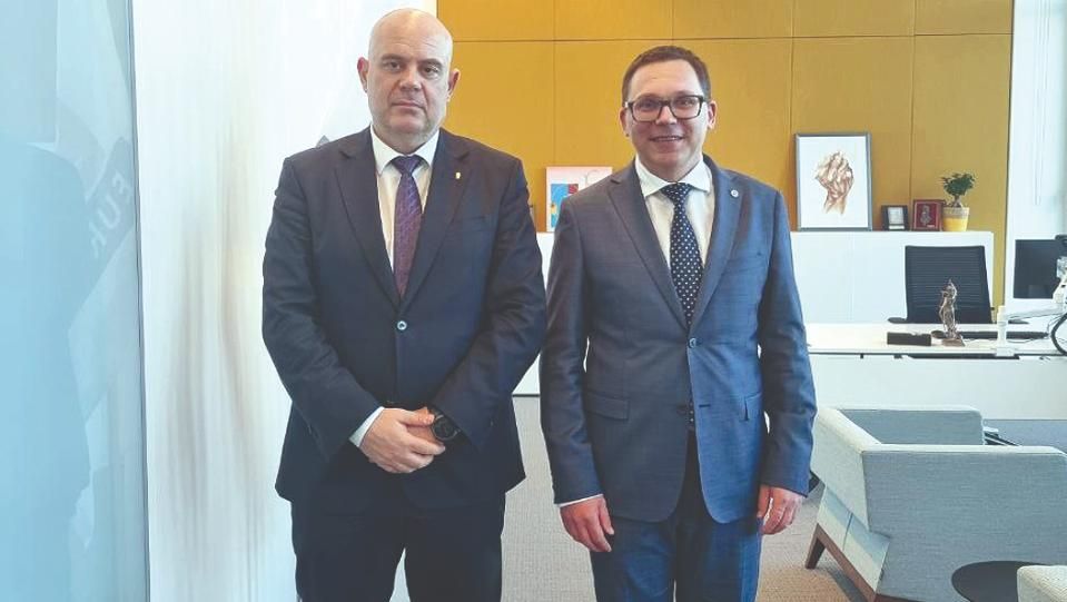 Главният прокурор се срещна с президента на Евроджъст в ХагаГешев: