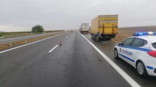 Тежка катастрофа е станала на магистрала Тракия тази сутрин Тир