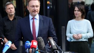 Левите и десните стартират преговори за кабинетГСДП обеща правителство до