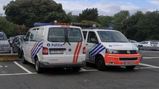 Белгийската полиция арестува 8 души по подозрение че са подготвяли
