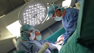 Специалисти от Военномедицинска академия ВМА извършиха поредна чернодробна трансплантация