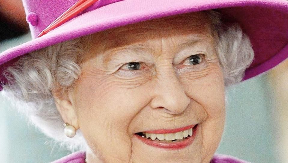 95-годишната Кралица на Великобритания Елизабет прекара една нощ в болница,