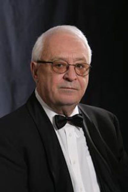Тази нощ е починал дългогодишният директор на Музикалния театър проф.