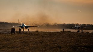 Украйна проведе учения на своите военновъздушни сили включително с нанасяне