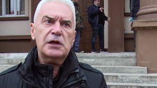 Лидерът на партия Атака Волен Сидеров нахлу в Нова телевизия