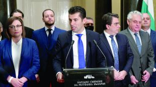 Народното събрание ще гласува предложения от Кирил Петков Министерски съвет За