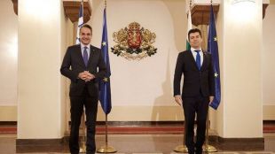 Гръцкият премиер Кириакос Мицотакис е обещал на българския си колега