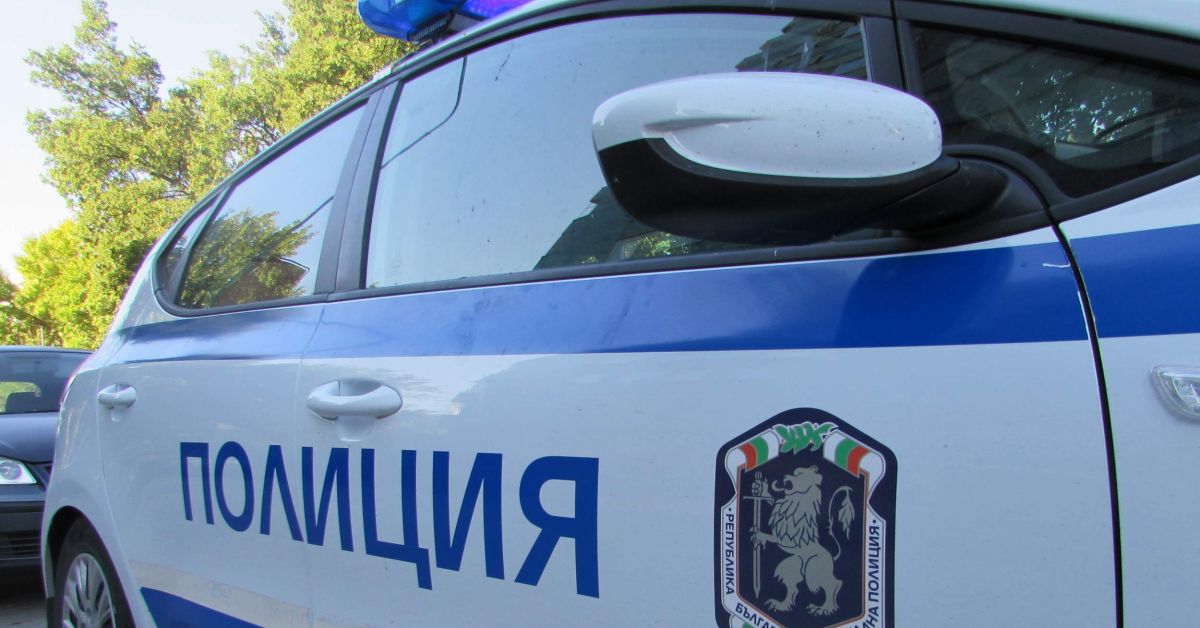 Шуменски полицаи са задържали трима мъже от населени места в