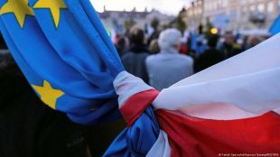 Брюксел глоби Полша още 70 млн. евро