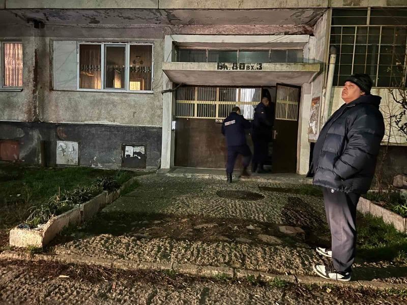 В бургаския квартал “Меден рудник”Майката на починалия твърди, че е