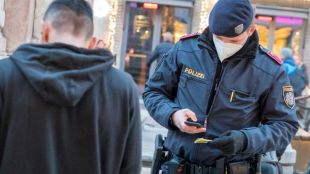 Виенската полиция е арестувала 29 годишен българин заподозрян за грабеж от