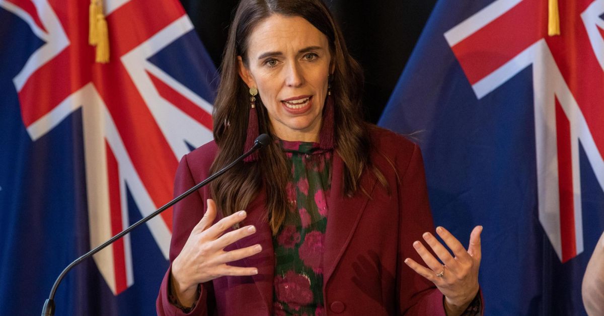 Премиерката на Нова Зеландия Джасинда Ардърн отлага сватбата си поради