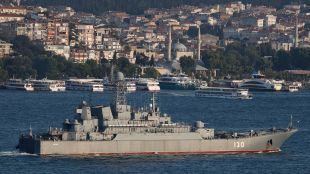 Шест руски бойни кораба се отправят от Средиземно към Черно
