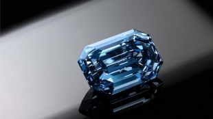 Най големият най ценен и наскоро открит син диамант отива на търг