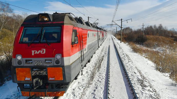 Украинските военни са унищожили всички железопътни възли, свързващи страната им