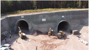 Изградени са над 1400 метра тунели от най мащабния жп проект