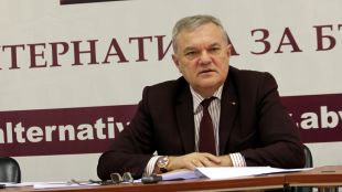 Председателят на АБВ Румен Петков отбеляза че газовата връзка Комотини Стара