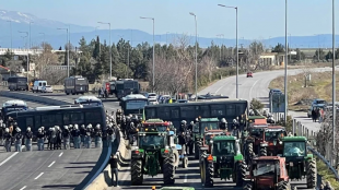 Фермери от цяла Тесалия излизат днес по пътищата Исканията на