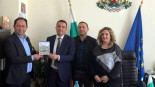 Кметът на община Върбица инж Мердин Байрям прие на работна