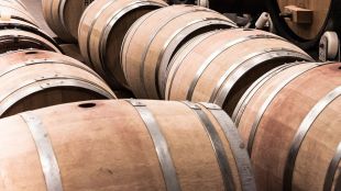 Изправена пред нарастващи проблеми с продажбите на вино Франция изтегля
