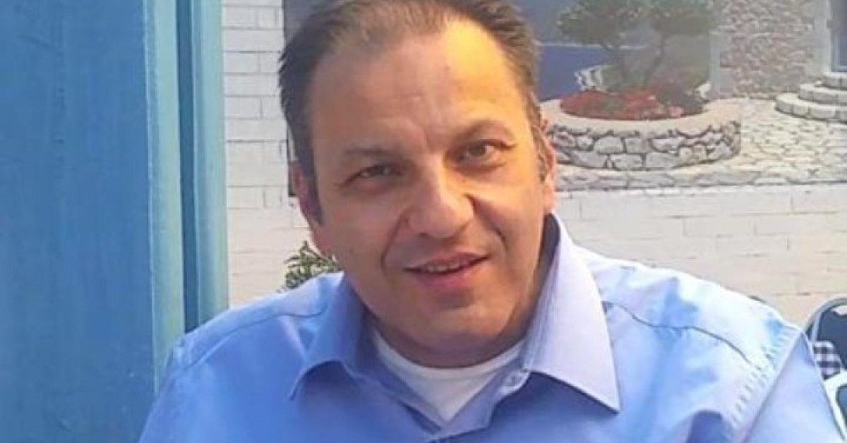 Намерен е убит гръцкият журналист Никос Кацикас, който е работил