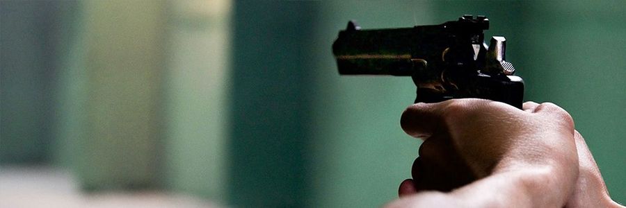 29-годишен мъж стреля с пистолет срещу баща си в Пловдив,