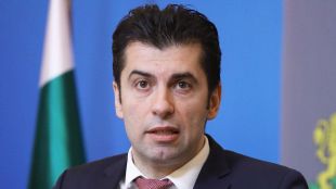 Министър председателят Кирил Петков ще посети ГКПП Русе и ГКПП Дуранкулак